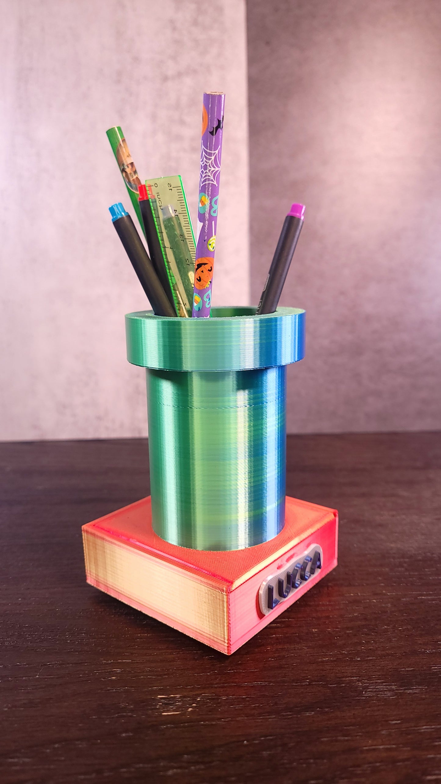 Super Mario Pipe Pen Holder